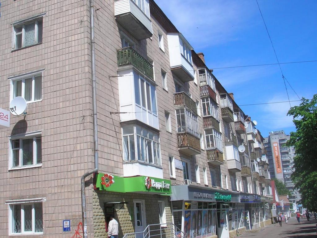 Roses Apartment In The City Center Černihiv Exteriér fotografie